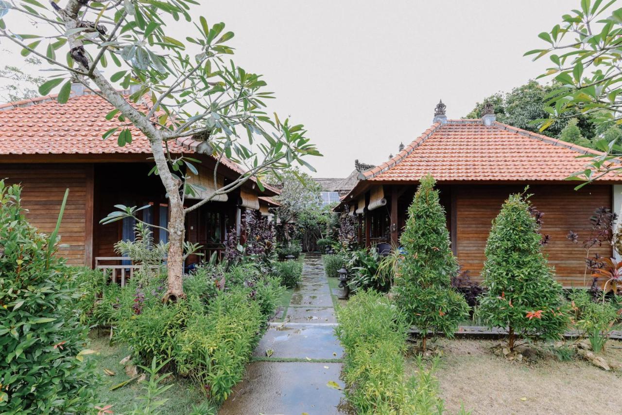 Jhonny Kibung Villas Lembongan Exterior foto